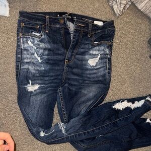 Hollister women’s Distressed high rise super skinny classic stretch